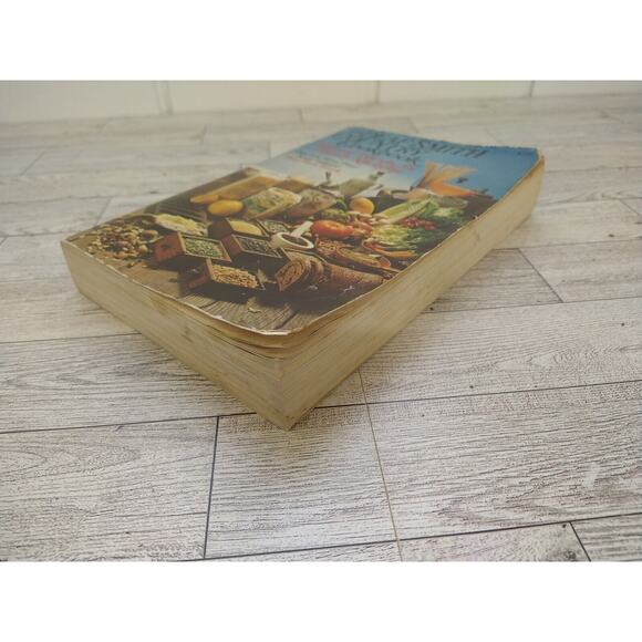 The Deaf Smith Country Cookbook : Natural Foods for Family Kitchens - 1977 Vtg - Picture 6 of 13